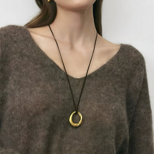 Fluid Oval Pendant Necklace