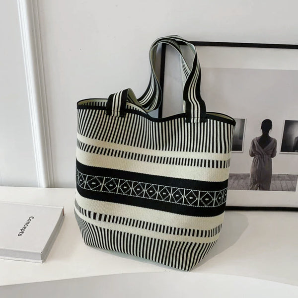 Borsa per secchio a maglia artistica