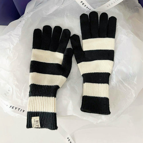 Bold Stripe Knit Gloves