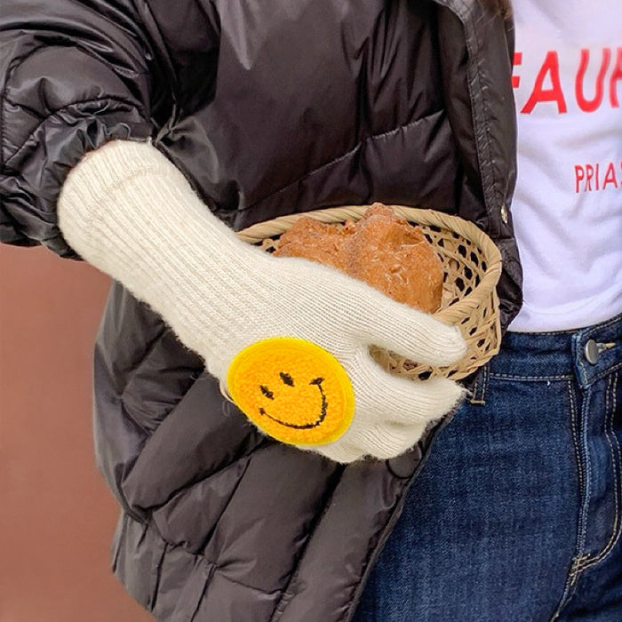 Smiling Round Face Gloves