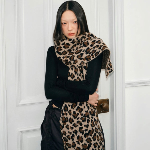 Leopard Print Knit Scarf